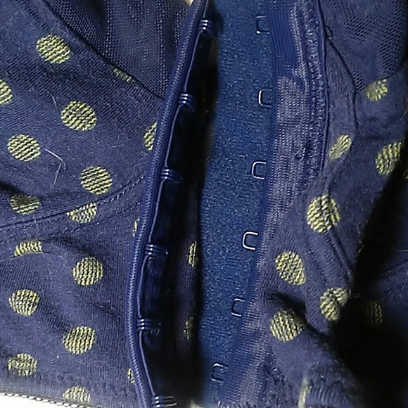 Bra - Picture 3 of 4